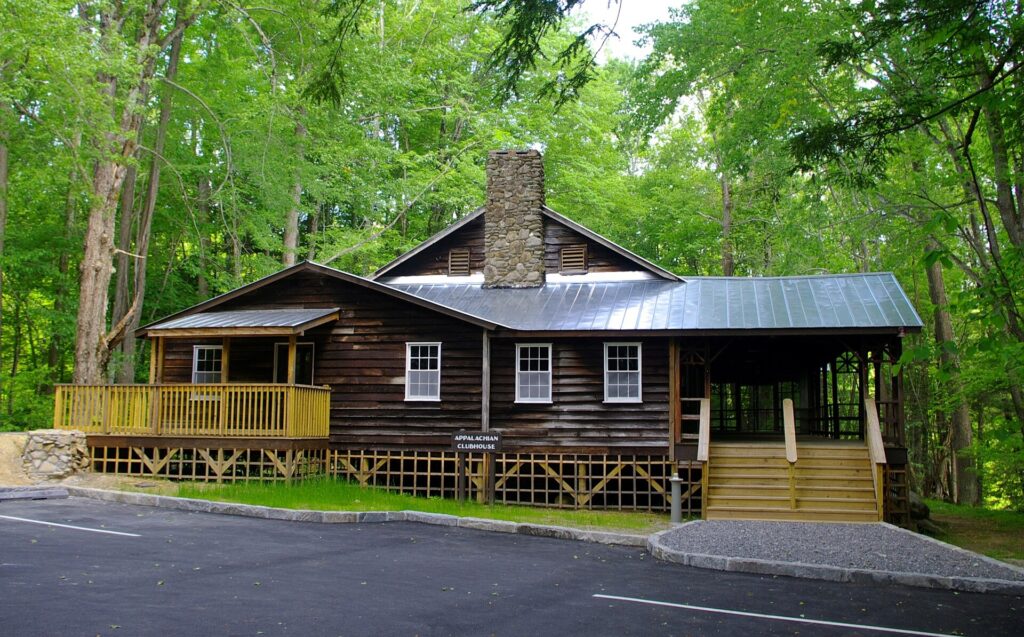 Elkmont Campground