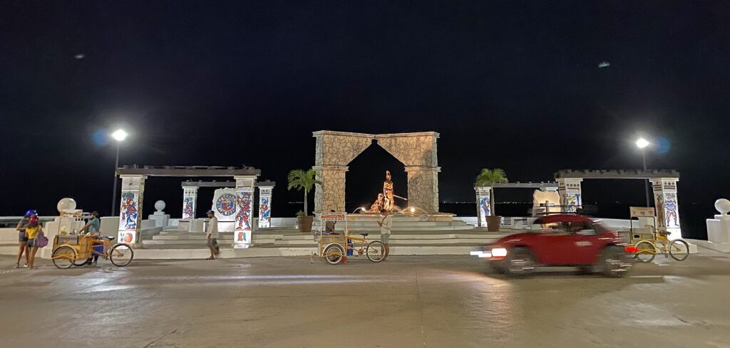 The malecon waterfront promenade in downtown San Miguel de Cozumel