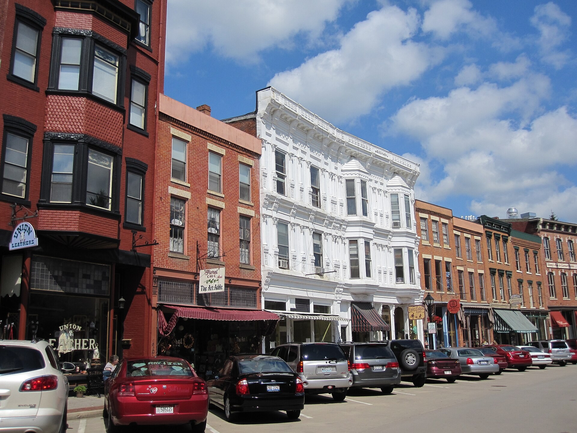 Shops along Main Street in downtown Galena, Illinois