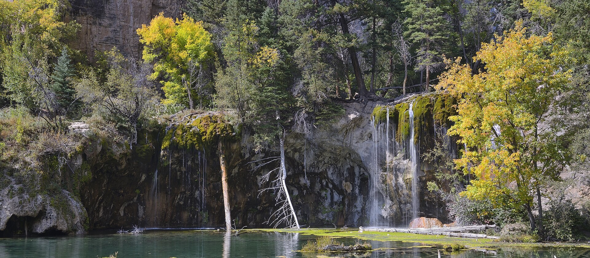 Hanging Lake in Glenwood Canyon above Glenwood Springs, Colorado