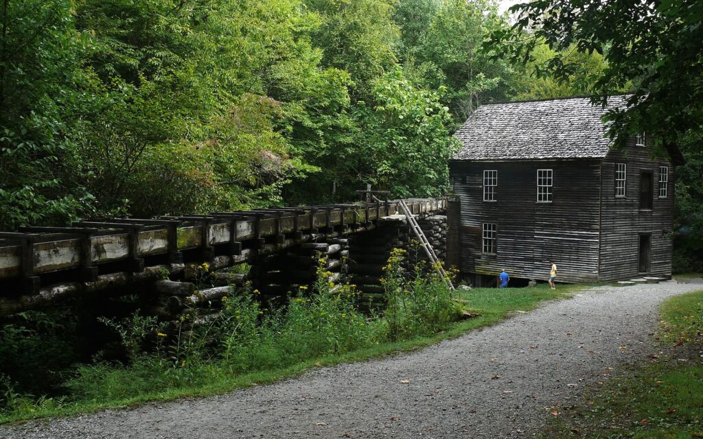 Great Smoky Mountains Road Trip