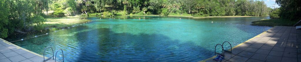 The turquoise spring pool at Rainbow Springs State Park, Florida