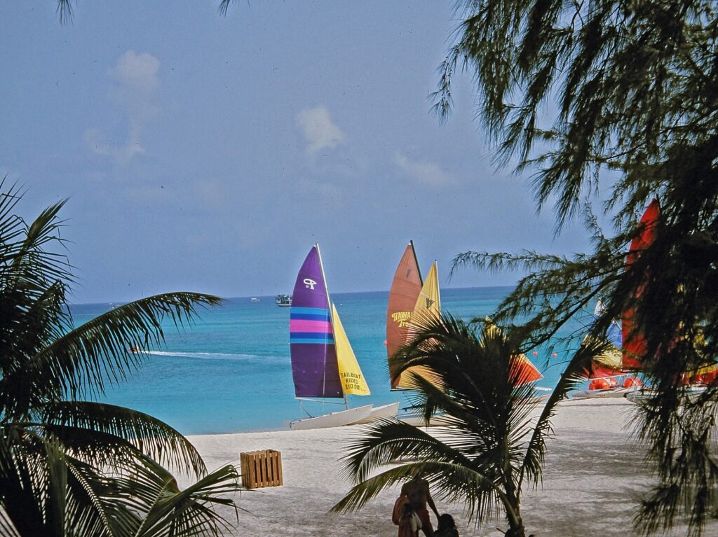 Seven Mile Beach Grand Cayman Things to Do