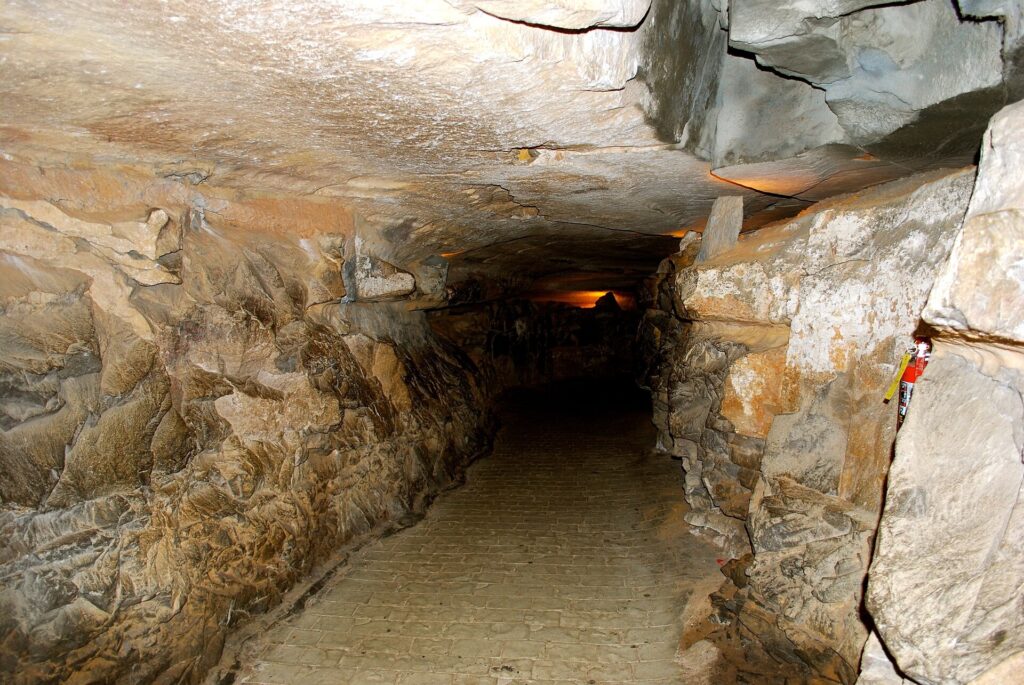 Lit passage through the cave at Ruby Falls on Lookout Mountain