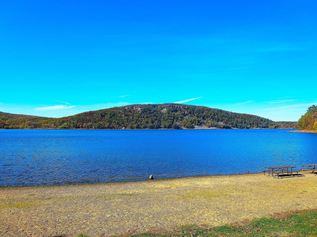 Devil's Lake and the quartzite West Bluff at Devil's Lake State Park, Wisconsin