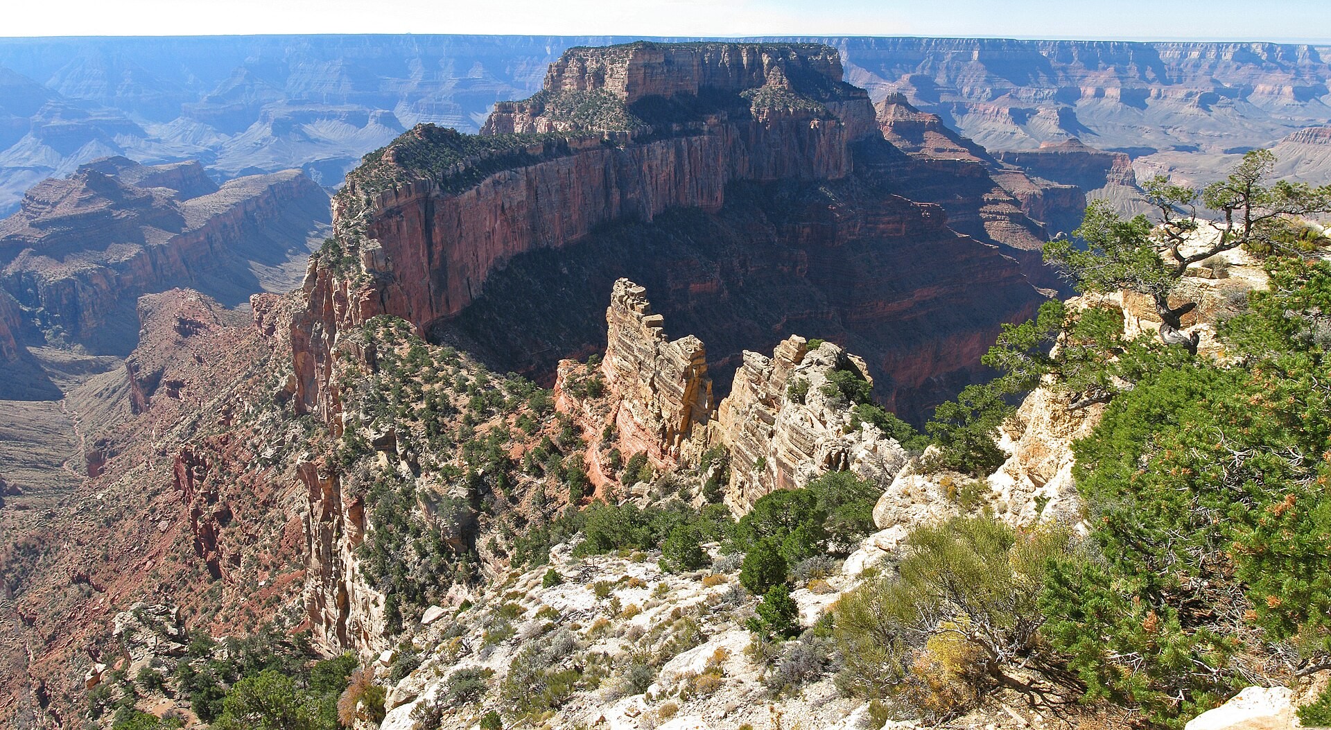 Cape Royal viewpoint on the Grand Canyon North Rim with canyon layers and temples beyond