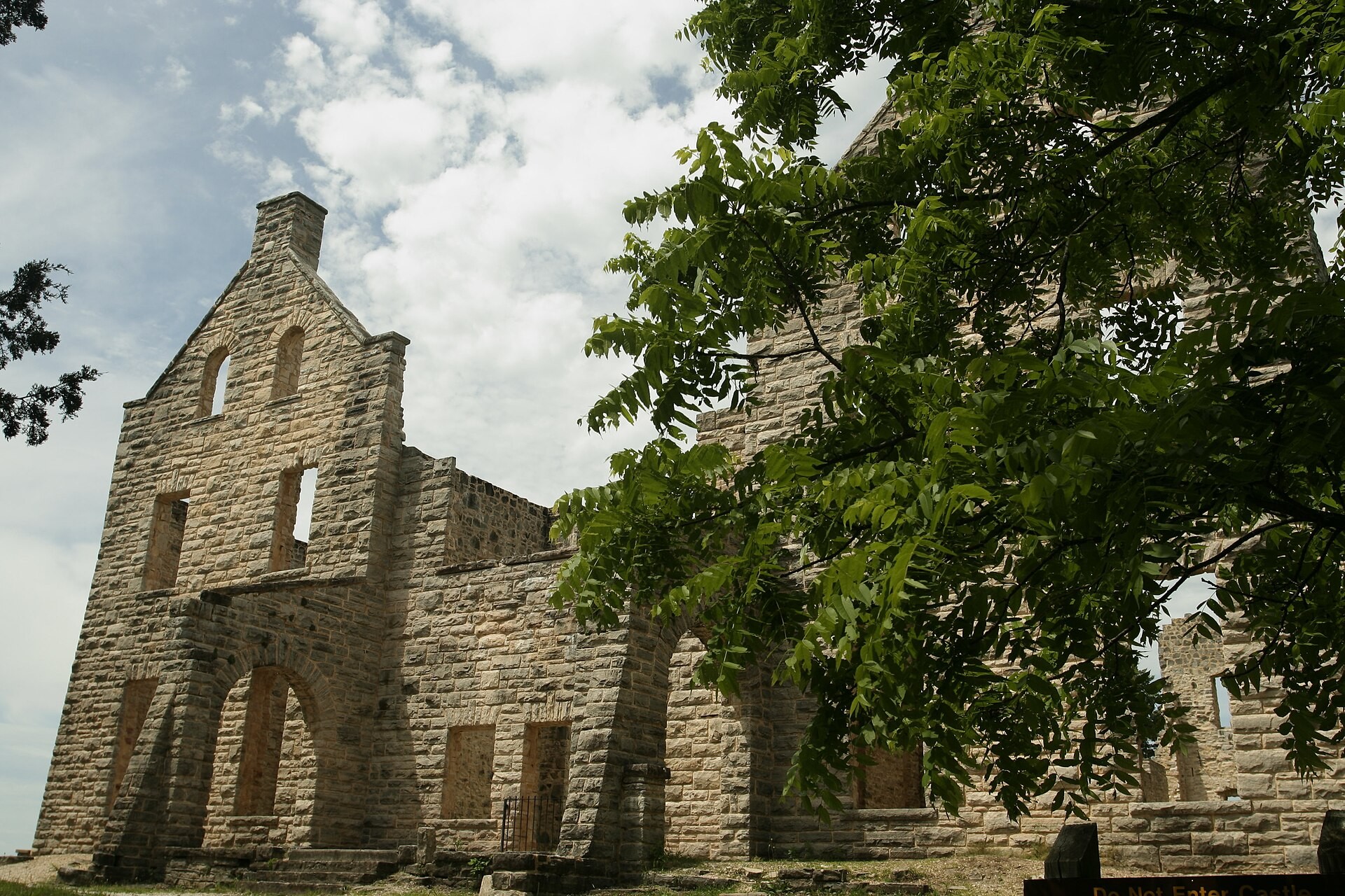 Stone walls of the Ha Ha Tonka castle ruins above the Lake of the Ozarks, Missouri