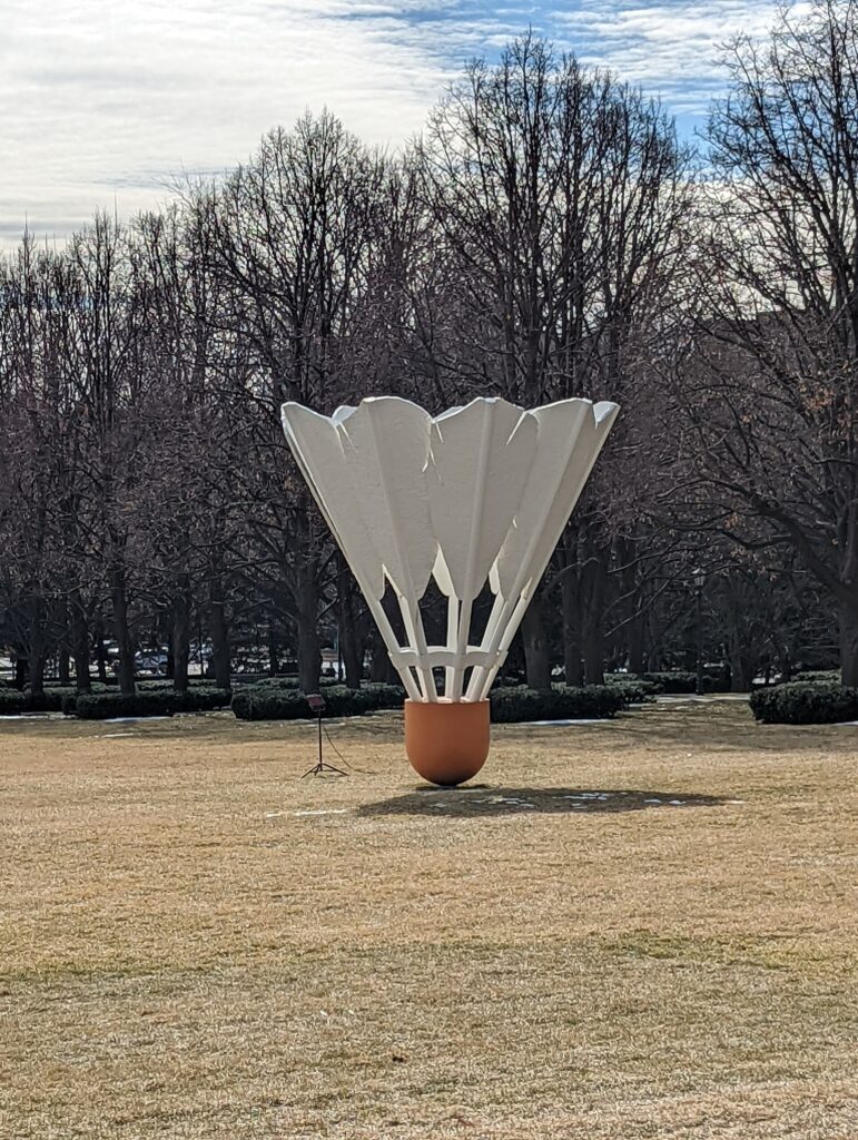 Giant shuttlecock sculpture on the lawn of the Nelson-Atkins Museum in Kansas City