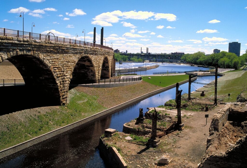 Mill Ruins Park and the Stone Arch Bridge beside the Mississippi River in Minneapolis